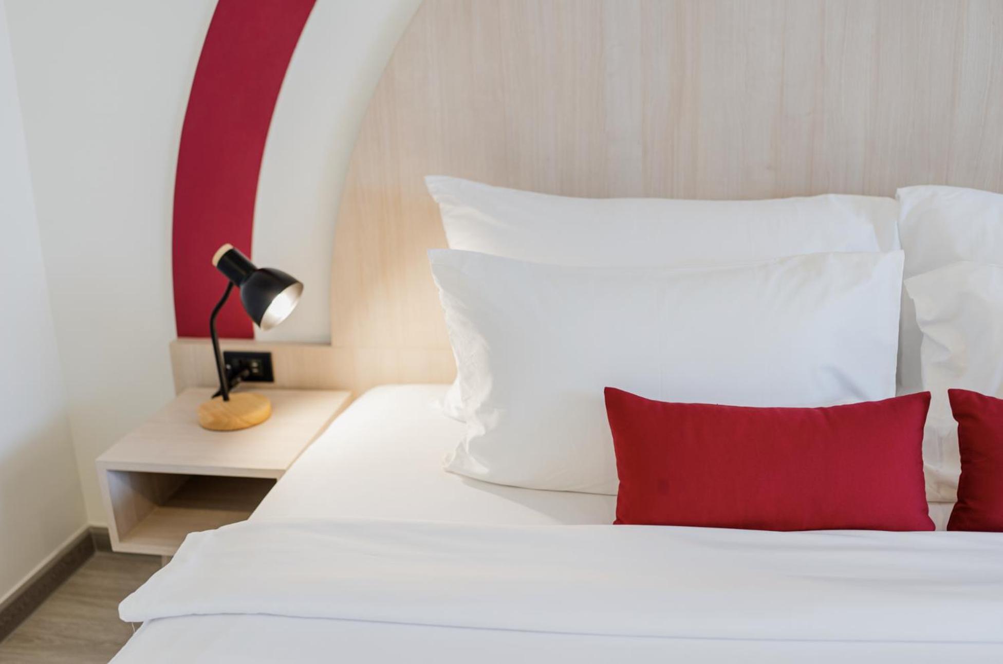 Hotel Midtown Ratsada Phuket Eksteriør billede