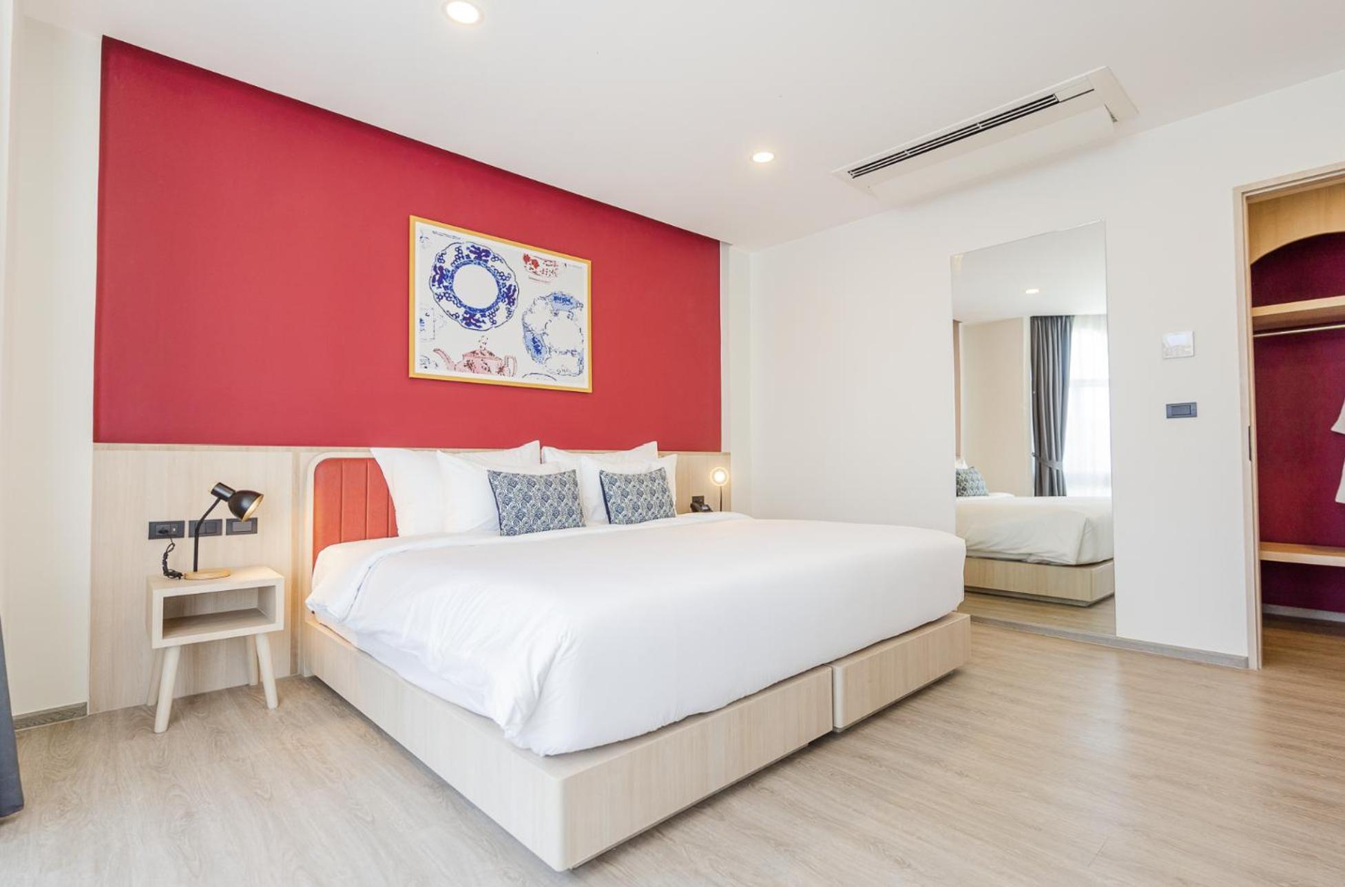 Hotel Midtown Ratsada Phuket Eksteriør billede