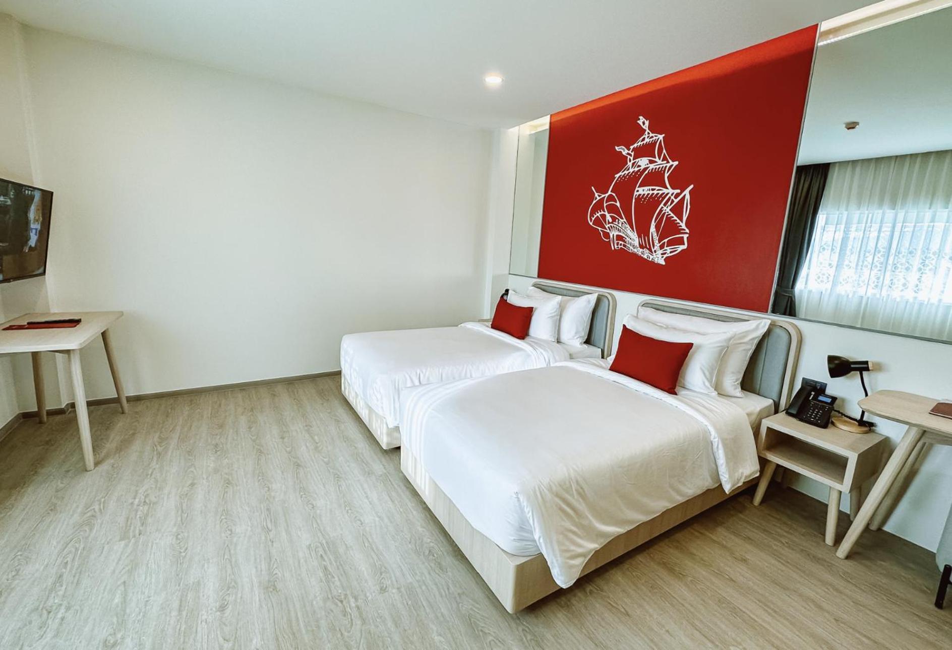 Hotel Midtown Ratsada Phuket Eksteriør billede