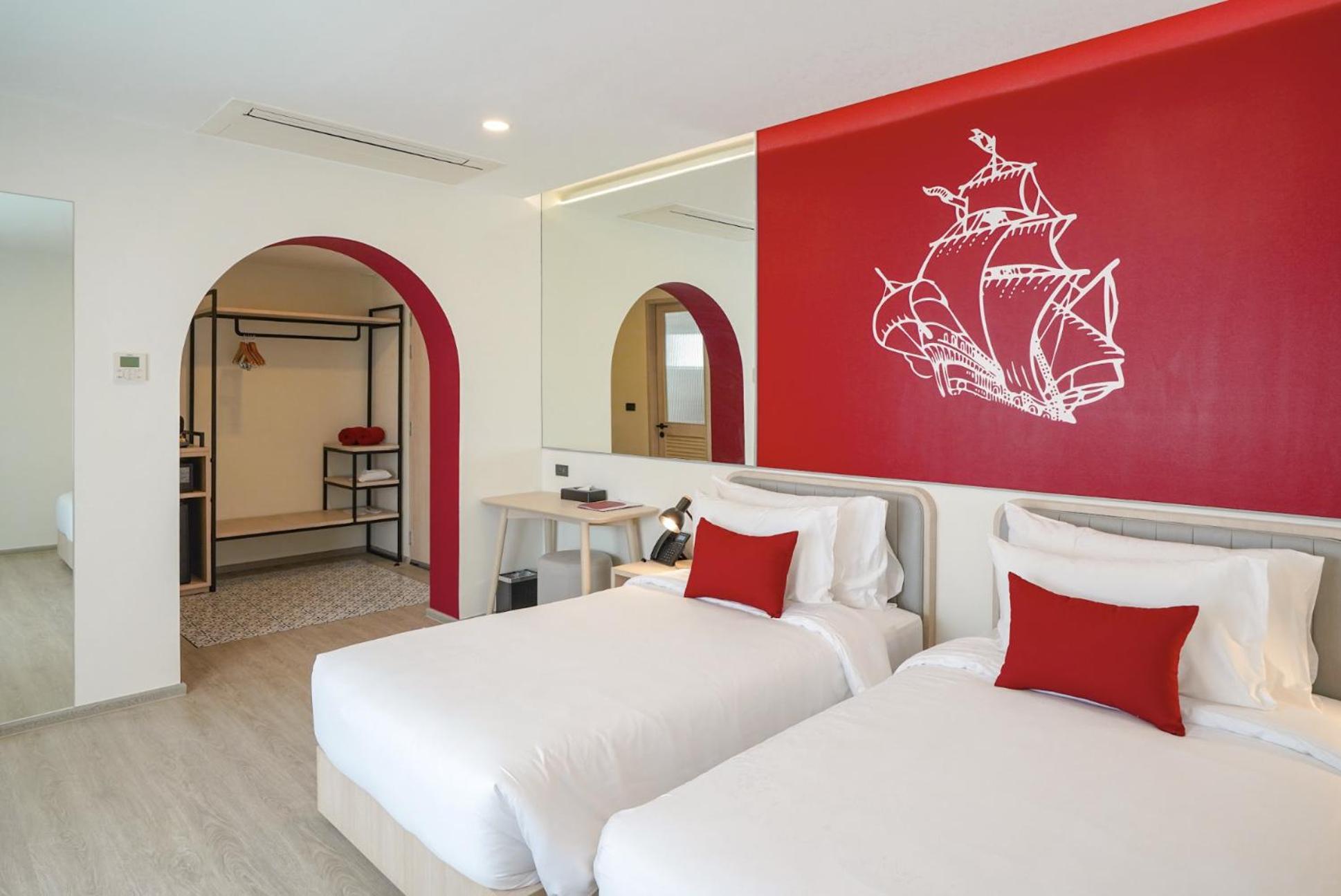 Hotel Midtown Ratsada Phuket Eksteriør billede