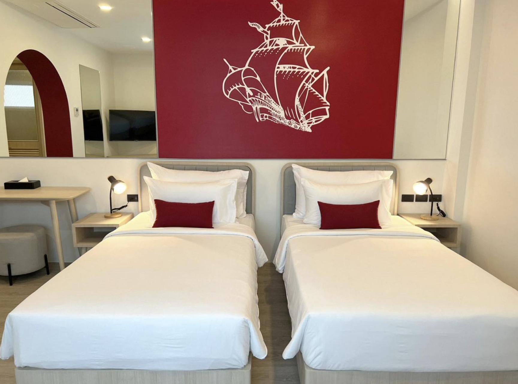 Hotel Midtown Ratsada Phuket Eksteriør billede